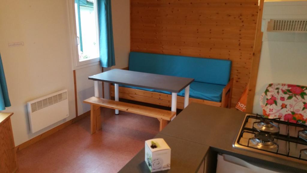 Camping Les Lupins Seppois-le-Bas Екстериор снимка