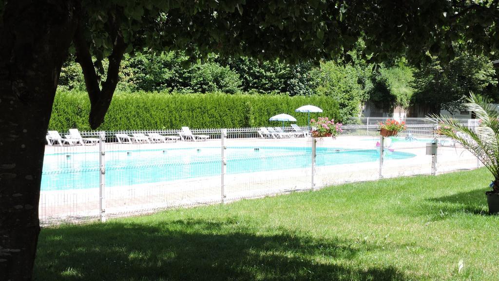 Camping Les Lupins Seppois-le-Bas Екстериор снимка